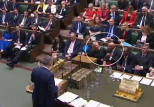 Βασίλισσα Ελισάβετ: Τι έλεγε το σημείωμα που κυκλοφόρησε στη βρετανική Βουλή την ημέρα του θανάτου της