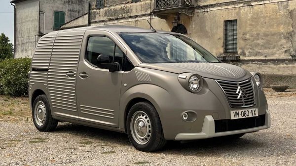 Citroen Berlingo 2CV Fourgonette: Η επιστροφή