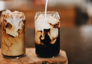 Δωδεκαετής μελέτη καταρρίπτει τον μύθο «μην πίνεις πολλούς καφέδες»