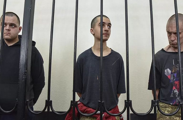 Βρετανία: Οι Ρώσοι βασάνιζαν τους αιχμάλωτους βάζοντάς τους να ακούνε ABBA – «Δεν θέλω να τους ξανακούσω ποτέ στη ζωή μου»