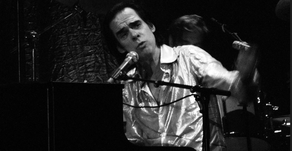 Ο Νικ Κέιβ έχασε δύο γιους. Οι θαυμαστές του όμως του έσωσαν τη ζωή