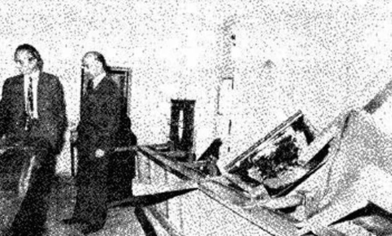 «Θα τα κάνω γυαλιά καρφιά»: Οι κατηγορούμενοι που μετέτρεψαν σε πεδίο μάχης δικαστική αίθουσα