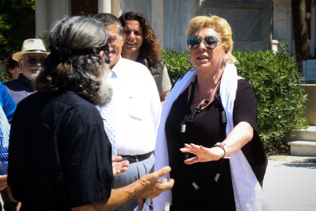 Δήμητρα Λιάνη: «Δεν πιστεύω ότι αν είχα παιδί με τον Ανδρέα θα με σεβόντουσαν περισσότερο σήμερα»