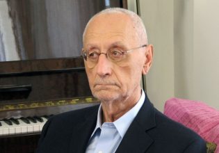 Φίλιππος Δρακονταειδής: «Δεν νιώθω ότι ζω εντός του παρόντος μου»