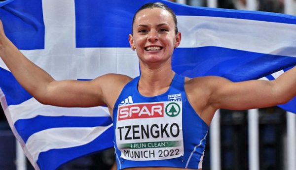 Τζένγκο: Αν και γεννήθηκα στην Ελλάδα, μέχρι το 2018 δεν είχα την υπηκοότητα