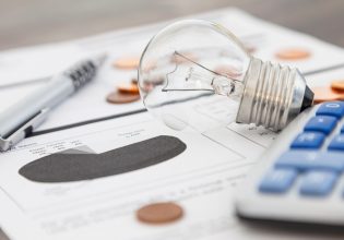 Ενεργειακή κρίση: Σύγκριση του κόστους σε φυσικό αέρι, πετρέλαιο και ρεύμα σε σχέση με πέρυσι – Δείτε παραδείγματα