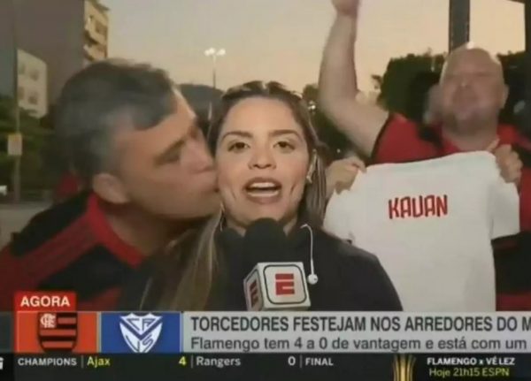 Οπαδός της Φλαμένγκο φίλησε δημοσιογράφο του ESPN on air και τιμωρήθηκε