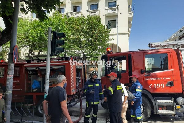 Θεσσαλονίκη: Φωτιά σε οίκημα στο κέντρο της πόλης
