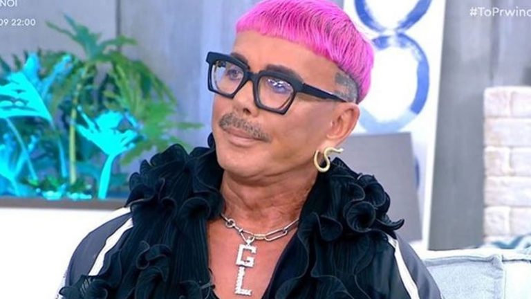 Λάκης Γαβαλάς: «Στη φυλακή κατάλαβα ότι καλά κάνει και γράφει ‘άρρεν’ η ταυτότητά μου»