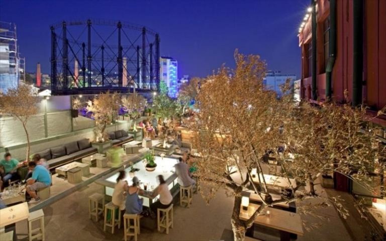 Δυναμικός, διασκεδαστικός, χορευτικός ο Σεπτέμβριος στην υπέροχη ταράτσα του Gazarte