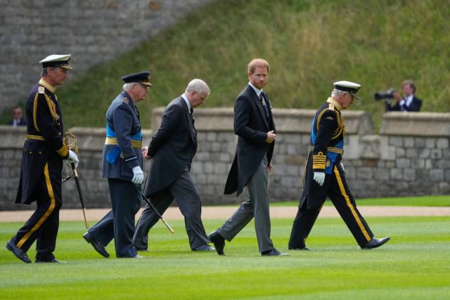 Πρίγκιπας Χάρι: Βρετανικά ΜΜΕ αποκαλύπτουν με ποιο τρόπο έμαθε το θάνατο της βασίλισσας Ελισάβετ