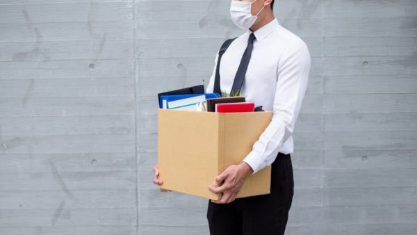 Απολύθηκε από τη δουλειά του, επαναπροσλήφθηκε την επομένη. Πώς το πέτυχε;