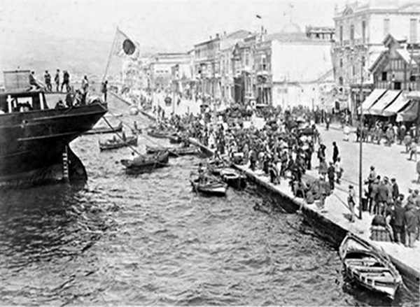 Ο ιάπωνας καπετάνιος που έσωσε εκατοντάδες Σμυρνιούς