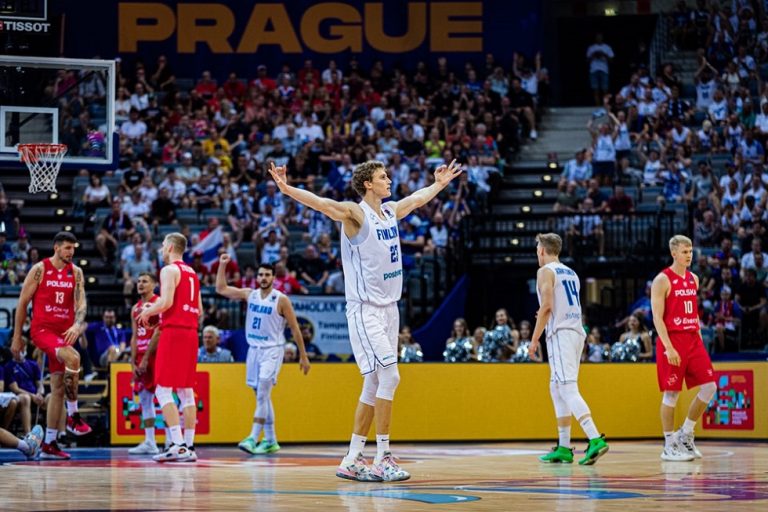 Φινλανδία – Πολωνία 89-59: Εύκολη επικράτηση με «βροχή» τριπόντων