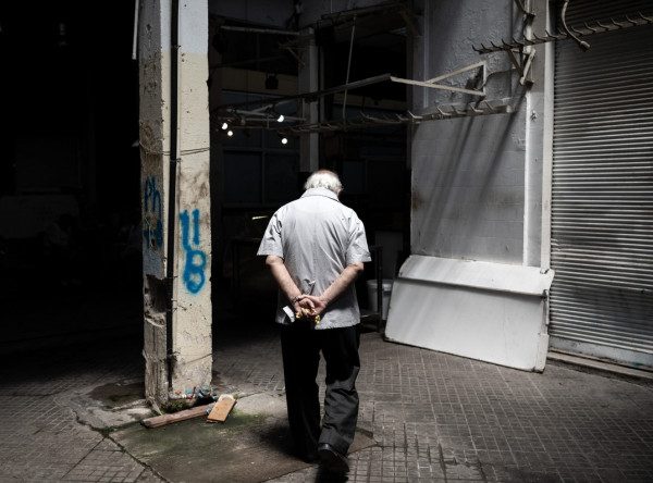 Eurostat: Κίνδυνος φτώχειας για έναν στους τέσσερις αυτοαπασχολούμενους της ΕΕ – Τα στοιχεία για την Ελλάδα