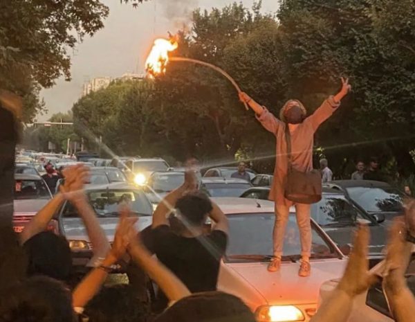 Ιράν: Διακόπηκε το ίντερνετ μετά τις αιματηρές διαδηλώσεις