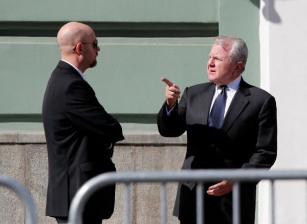 Ρωσία: Ο πρεσβευτής των ΗΠΑ στη Μόσχα φεύγει από τη χώρα μετά την ολοκλήρωση της θητείας του