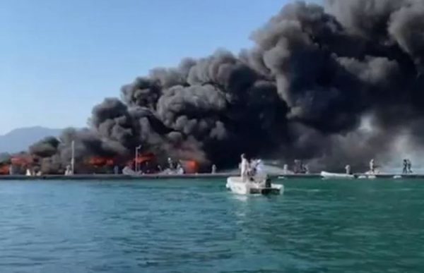 Κέρκυρα: Κάηκαν τέσσερα σκάφη στη μαρίνα Γουβιών