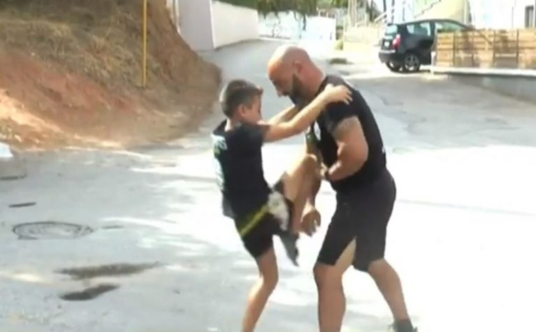 Οκτάχρονο αγόρι εξουδετέρωσε έφηβο ληστή με μια κίνηση
