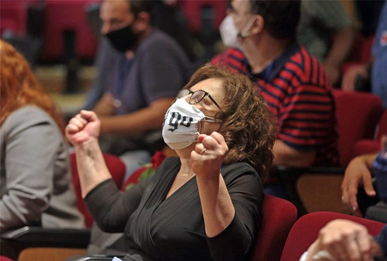 Μάγδα Φύσσα: Η μάνα- σύμβολο που υψώνει τη γροθιά της κατά του φασισμού – Όλα θα ήταν δυσκολότερα χωρίς εσένα