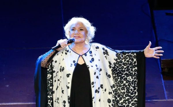 Μαρινέλλα: Σύσσωμη η οικογένεια της στο Ηρώδειο για τη μεγάλη συναυλία