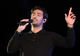 Κώστας Μαρτάκης: «Έχασα τον δεύτερο μπαμπά μου – Κρατιέμαι να μην καταρρεύσω»