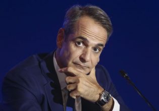 Μητσοτάκης: Σχολίασε τη «μικροφωνική τερατογένεση» στη ΔΕΘ