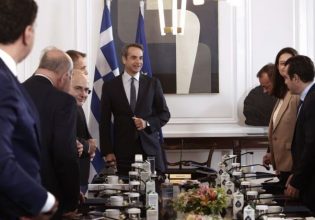 Προσλήψεις: «Πράσινο φως» για 17.942 μονίμων και 22.344 συμβασιούχων το 2023