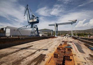 ΚΚΕ: Η πλειοψηφία των εργαζομένων στα Ναυπηγεία Ελευσίνας γύρισε την πλάτη στον κ. Μητσοτάκη