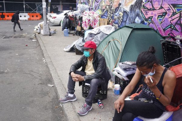 Νέα Υόρκη: Αυξήθηκαν στους 80.000 οι άστεγοι – Οι περισσότεροι από την εποχή της Μεγάλης Υφεσης