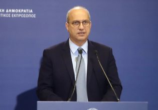 Οικονόμου: Το επόμενο διάστημα θα δοκιμαστούν σκληρά οι αντοχές μας – Τι θα πει ο Μητσοτάκης στη ΔΕΘ