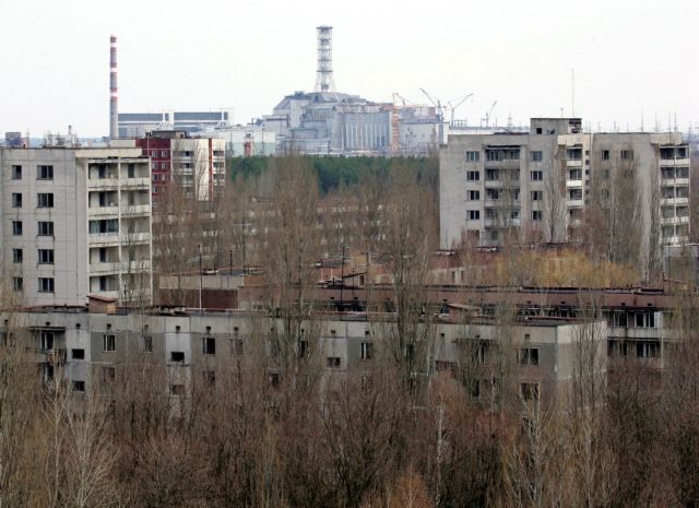 Ουκρανία: Μαίνονται οι μάχες κοντά στον πυρηνικό σταθμό της Ζαπορίζια