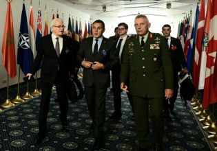 Παναγιωτόπουλος: Η Ελλάδα θα στέκεται δίπλα στην Ουκρανία για όσο χρειαστεί