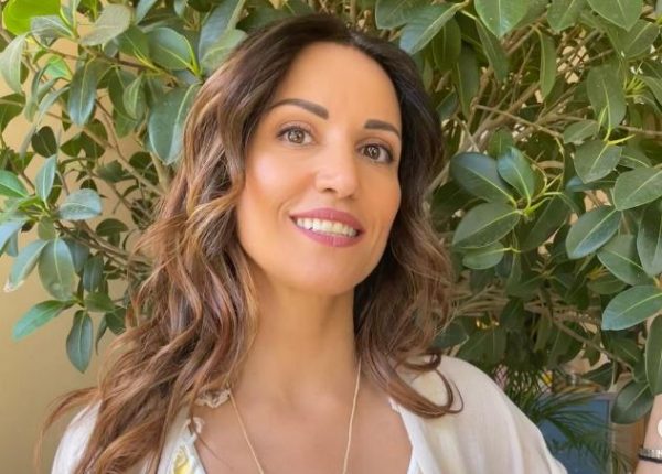 Η Σοφία Παυλίδου δεν αποχωρίζεται το… μπικίνι της και τη θάλασσα