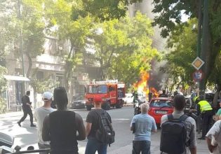 Αχαρνών: Φωτιά σε κατάστημα – Ακούγονται εκρήξεις