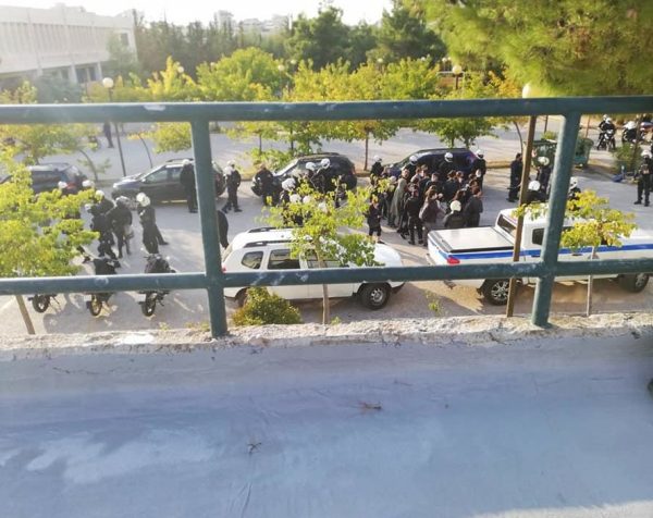 Πολυτεχνειούπολη: Ελεύθεροι 7 συλληφθέντες ανάμεσά τους και η δόκιμη αστυνομικός