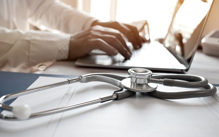 Προσωπικός γιατρός: Όλες οι διευκρινίσεις για τα πέναλτι – Μέχρι πότε «παγώνουν», πώς θα εγγραφείτε