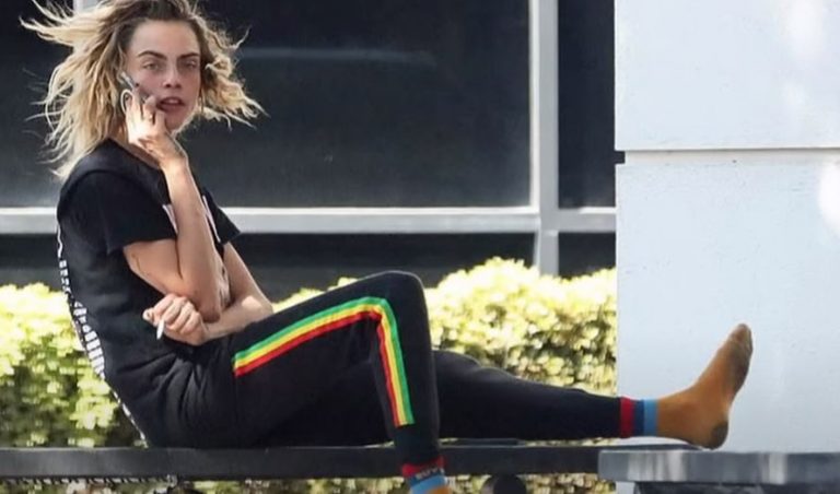 Κάρα Ντελεβίν: Η αλλοπρόσαλη εικόνα της χωρίς παπούτσια στο αεροδρόμιο