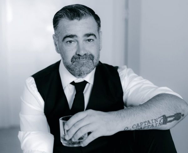 Επάγγελμα ζιγκολό: «Το να κοιμάσαι με γυναίκες δεν είναι εύκολη υπόθεση»