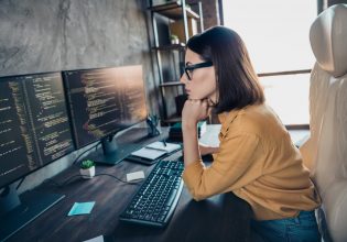 Οθόνη Dell ή Samsung; Ποια θα ανταποκριθεί καλύτερα στις ανάγκες της επιχείρησής σου