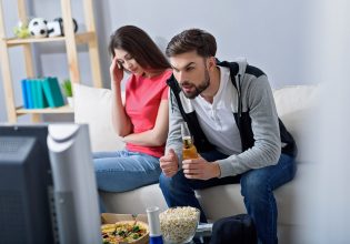 Έτσι θα τον ξεκολλήσετε από το Ευρωμπάσκετ – Τρεις τρόποι για να τον κάνετε να… ξεχάσει τον Αντετοκούνμπο