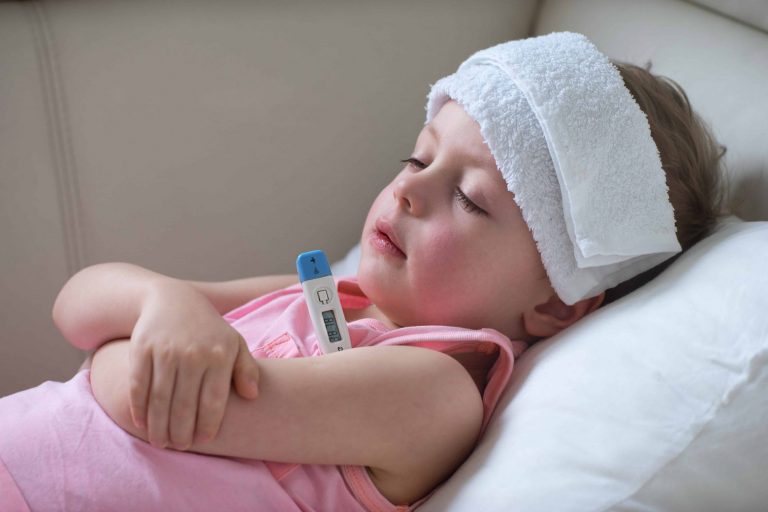 Μηνηγγίτιδα: Υποψήφιο εμβόλιο της Pfizer καλύπτει και τους πέντε βακτηριακούς τύπους