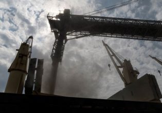 Βρετανία: Παραπληροφορεί ο Πούτιν για τις εξαγωγές σιτηρών από την Ουκρανία σε φτωχές χώρες