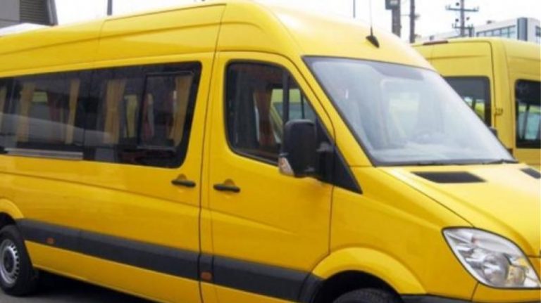 Ασπρόπυργος: «Περιμέναμε το παιδί και δεν ερχόταν» – Σοκάρουν οι γονείς του 6χρονου που ξεχάστηκε στο σχολικό λεωφορείο