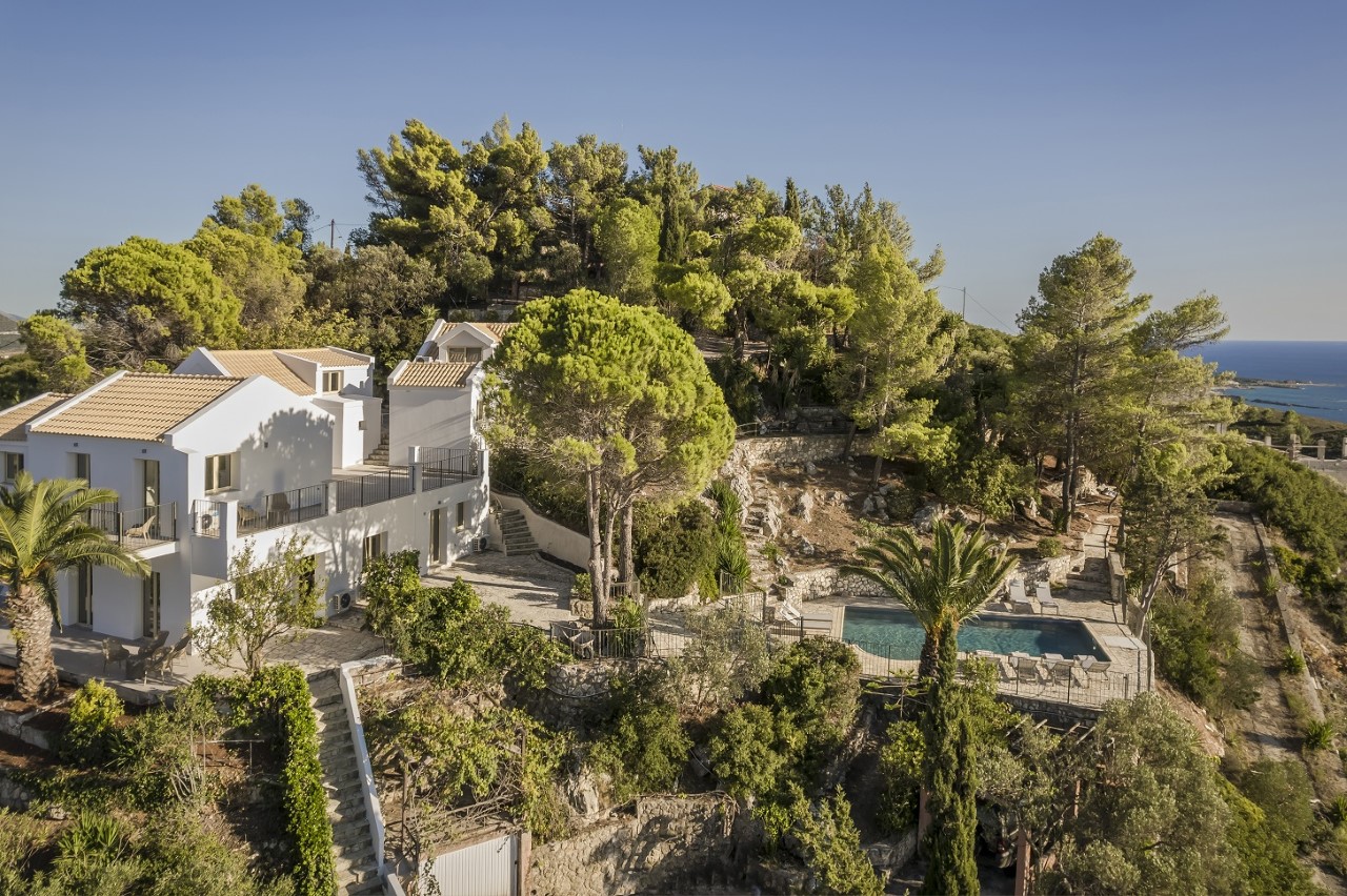 Aria Hotels strengthens Greek portfolio with 360o Residences in Kefalonia