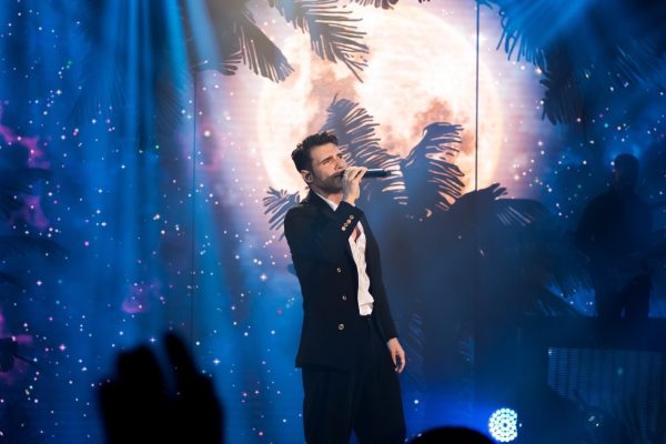 Εκρηκτική πρεμιέρα για τον Πέτρο Ιακωβίδη και την Josephine στο Fantasia