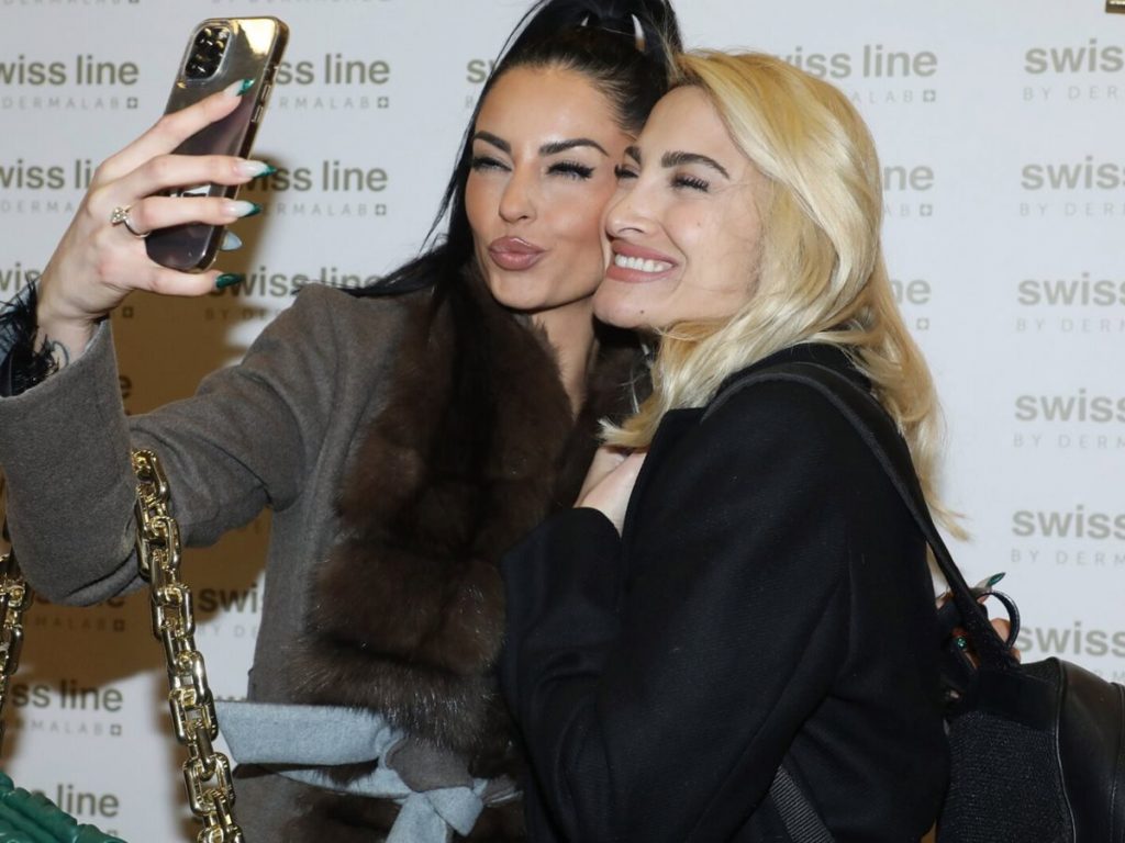 Eπική σπόντα της Αλεξανδράκη στην Τούνη – «Επιβεβαίωσε το εσύ γιατί εμένα δε με πιστεύουν»