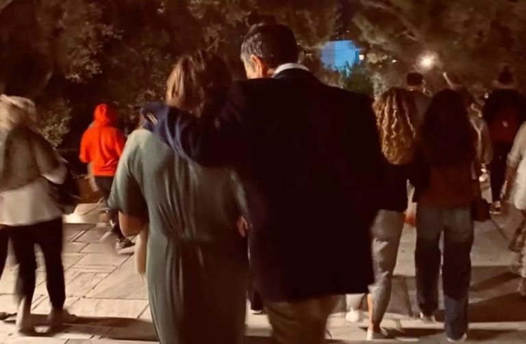 Αλέξης Τσίπρας: Με την Μπέτυ Μπαζιάνα στο Ηρώδειο