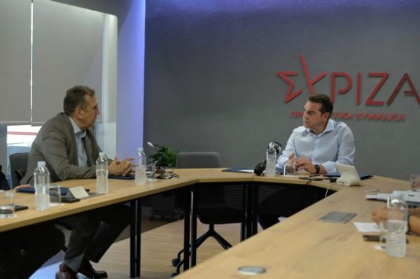 Τσίπρας: Στην αντίληψη Μητσοτάκη δεν έχουν θέση οι μικρομεσαίες επιχειρήσεις – Συνάντηση με ΕΣΕΕ