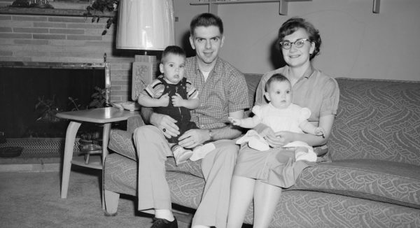 Ποιος αριθμός παιδιών κάνει τους γονείς πιο ευτυχισμένους;